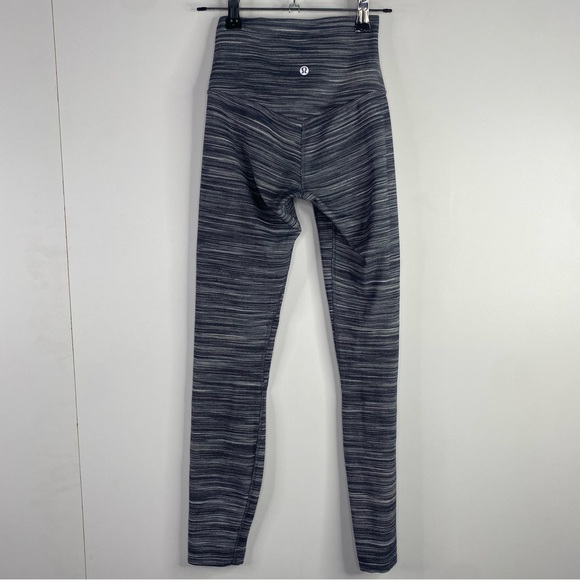 Lululemon Grey Striped Wunder Under Leggings 28" Size 2 - Picture 2 of 3
